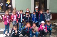 Stalo sa už tradíciou na našej škole, že žiaci 1. stupňa sa raz v školskom roku zbalia a vycestujú do [&hellip;]